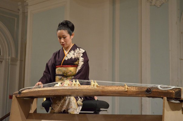 Сямисен, кото и другие музыкальные инструменты Японии