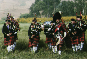 Волынка, музыка, чертополох и другие символы горной Шотландии