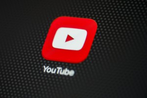 Как повысить популярность канала в Ютуб