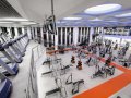 Можно ли взыскать моральный ущерб с фитнес-клуба при получении спортивной травмы: подробное руководство